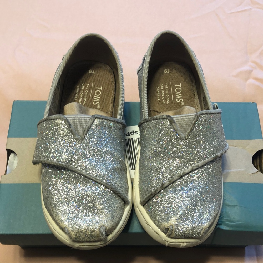 9C Toms Alpargata silver sneakers